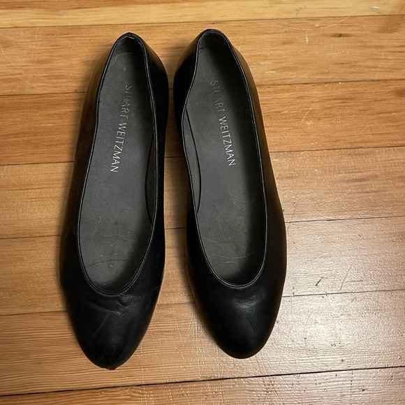 Stuart Weitzman leather flats - Picture 1 of 2